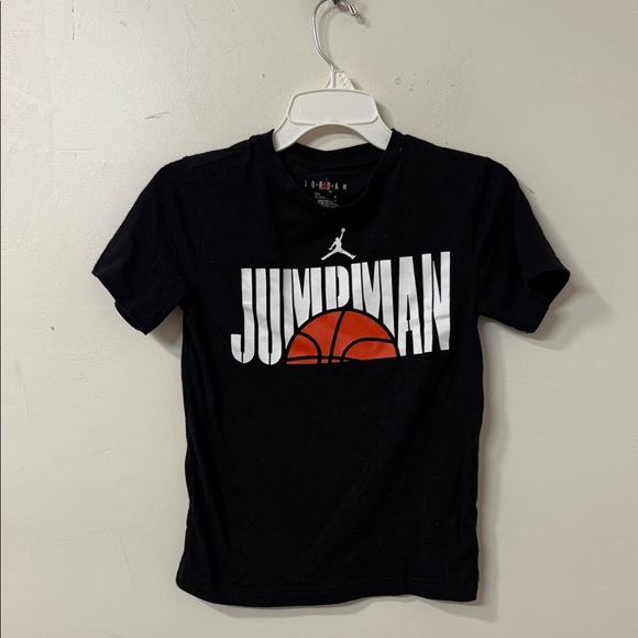 Jordan Black and White Jumpman T-Shirt - Picture 1 of 2